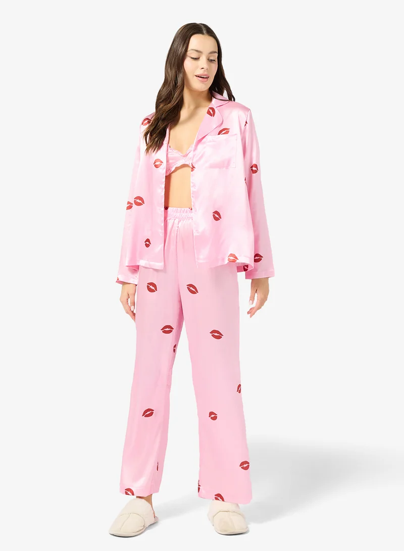 جينجر طقم بيجامة وقميص بأزرار مطبوع